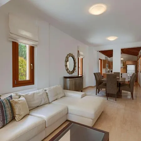 Aphrodite Hills Superior 135 Villa