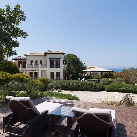 Villa Aphrodite Hills Superior 135 *