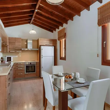 Villa Aphrodite Hills Superior 135